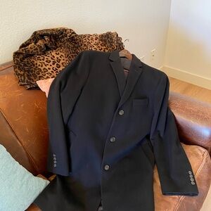 Beautiful Men’s Winter Coat in Wool Cashmere by Cardinal of Canada NEW